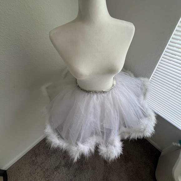 White Sparkly Tutu - Picture 2 of 4